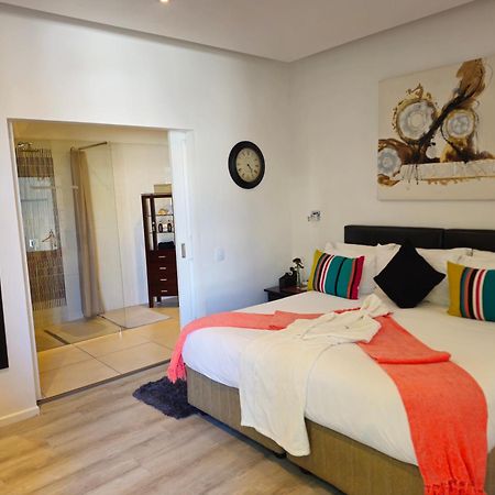 Point B Guest House -Sustainable Solar Energy Cape Town Bagian luar foto