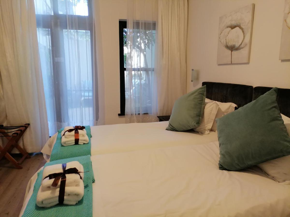 Point B Guest House -Sustainable Solar Energy Cape Town Bagian luar foto
