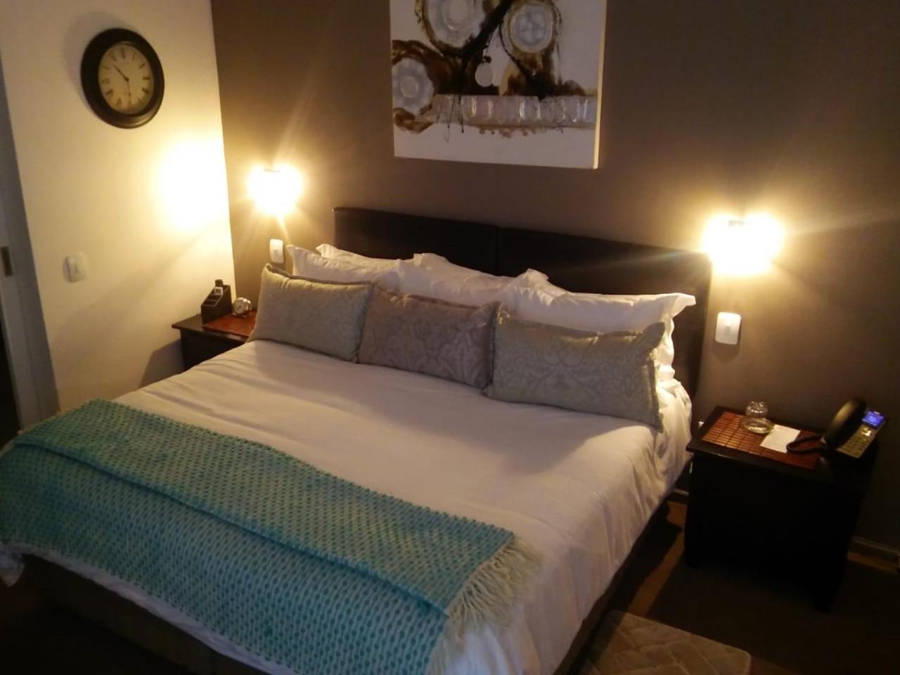 Point B Guest House -Sustainable Solar Energy Cape Town Bagian luar foto